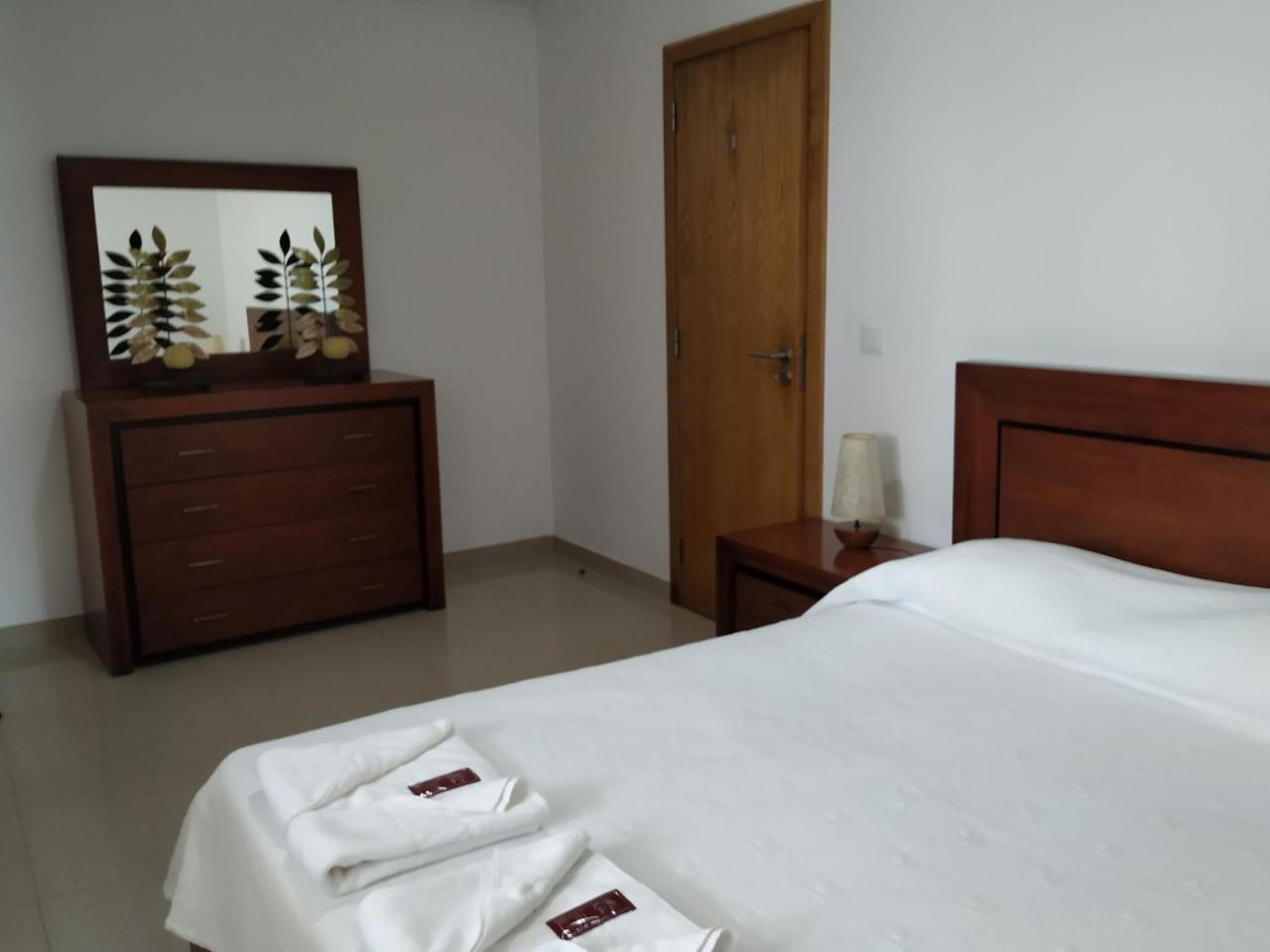 Costa&Isaias Apartamentos Angra do Heroísmo Exterior foto